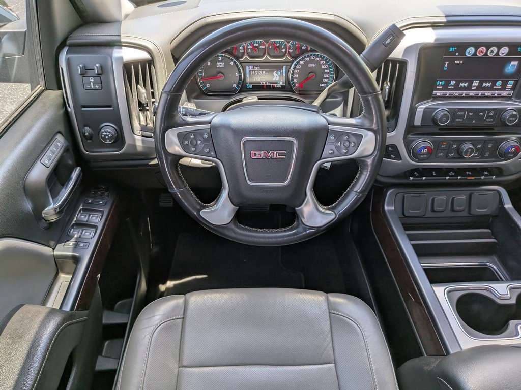 GMC Sierra 1500 Vehicle Full-screen Gallery Image 11