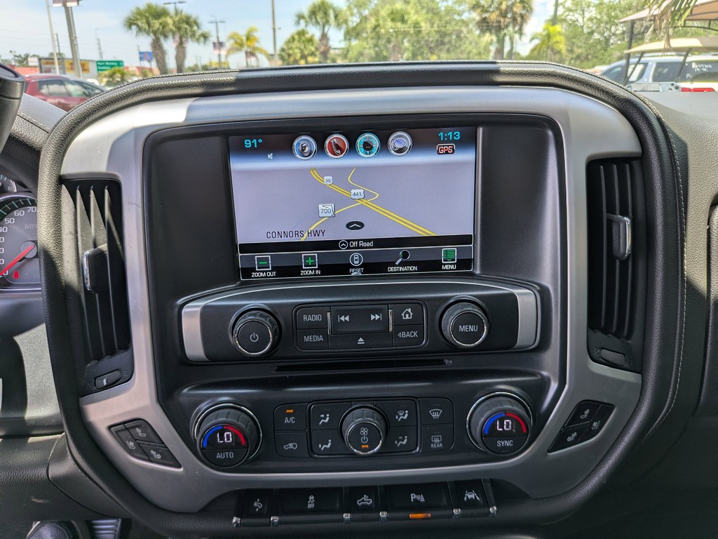 GMC Sierra 1500 Vehicle Full-screen Gallery Image 20