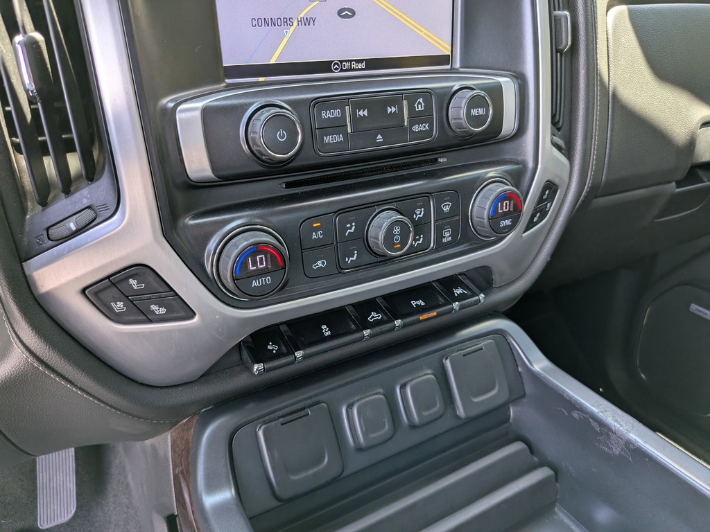 GMC Sierra 1500 Vehicle Full-screen Gallery Image 22