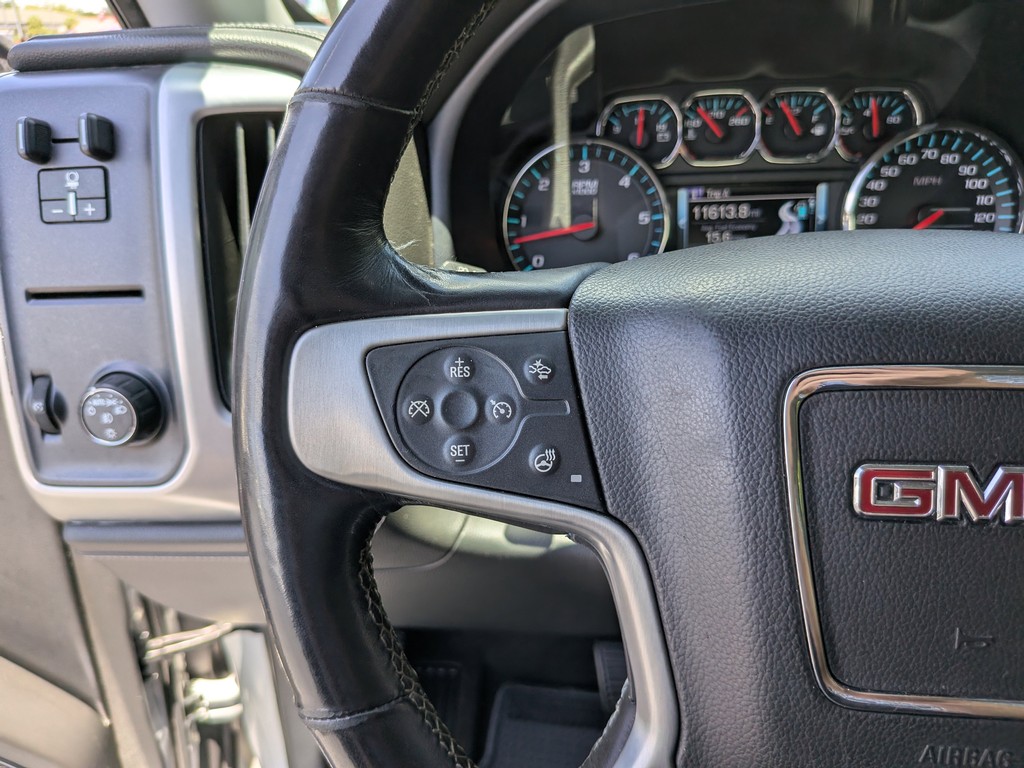 GMC Sierra 1500 Vehicle Full-screen Gallery Image 26