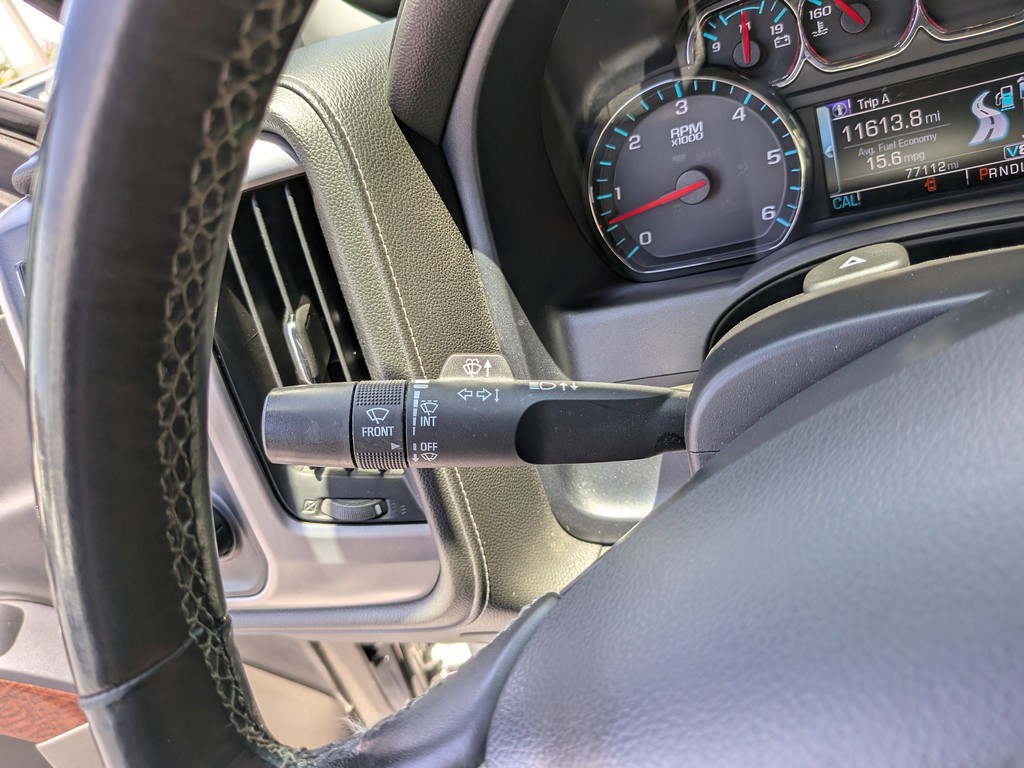 GMC Sierra 1500 Vehicle Full-screen Gallery Image 28