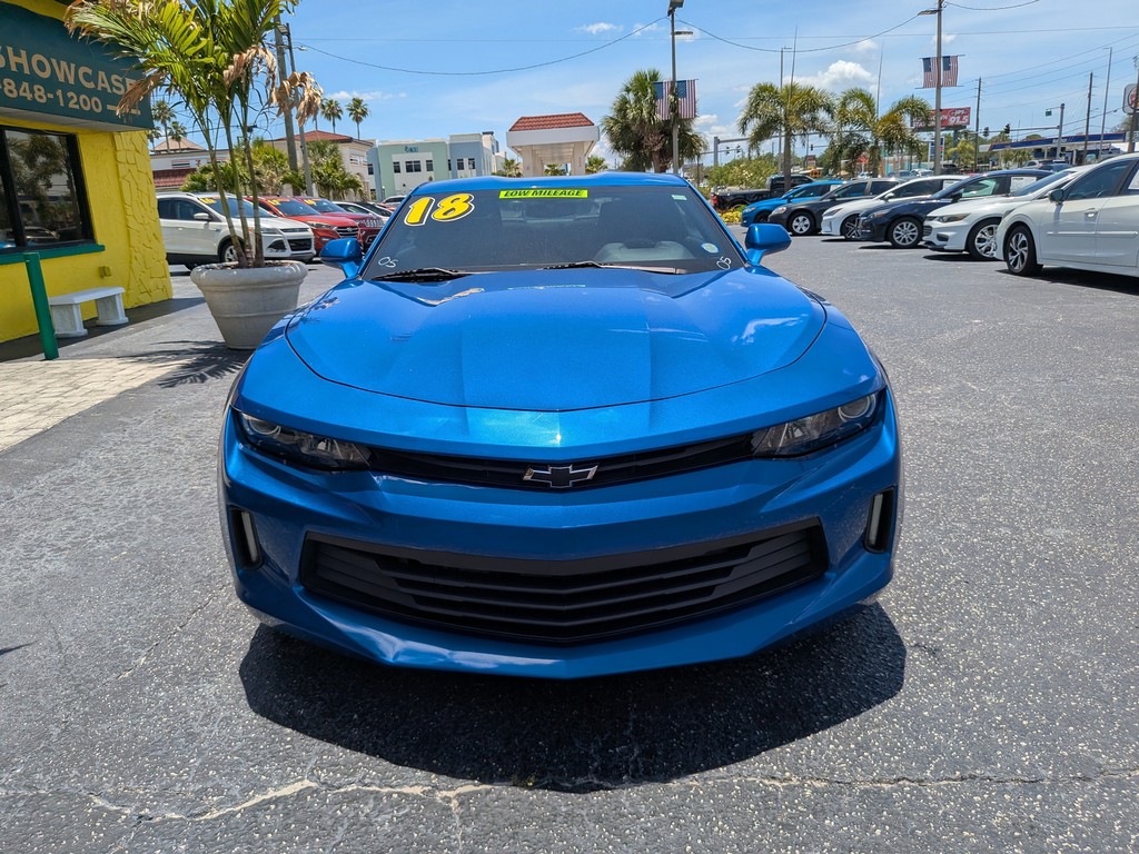 Chevrolet Camaro Vehicle Full-screen Gallery Image 05