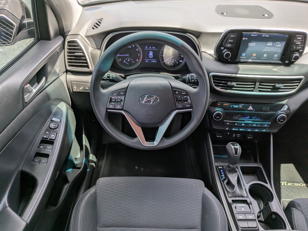 Hyundai Tucson Vehicle Full-screen Gallery Image 13