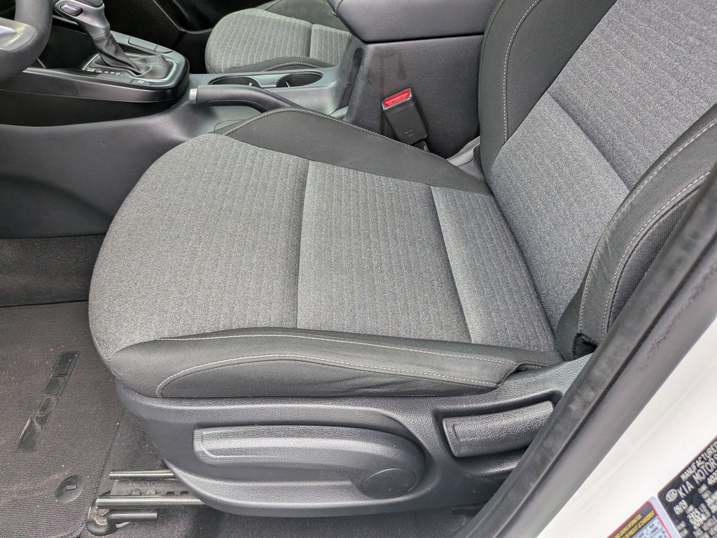 Kia Soul Vehicle Full-screen Gallery Image 18
