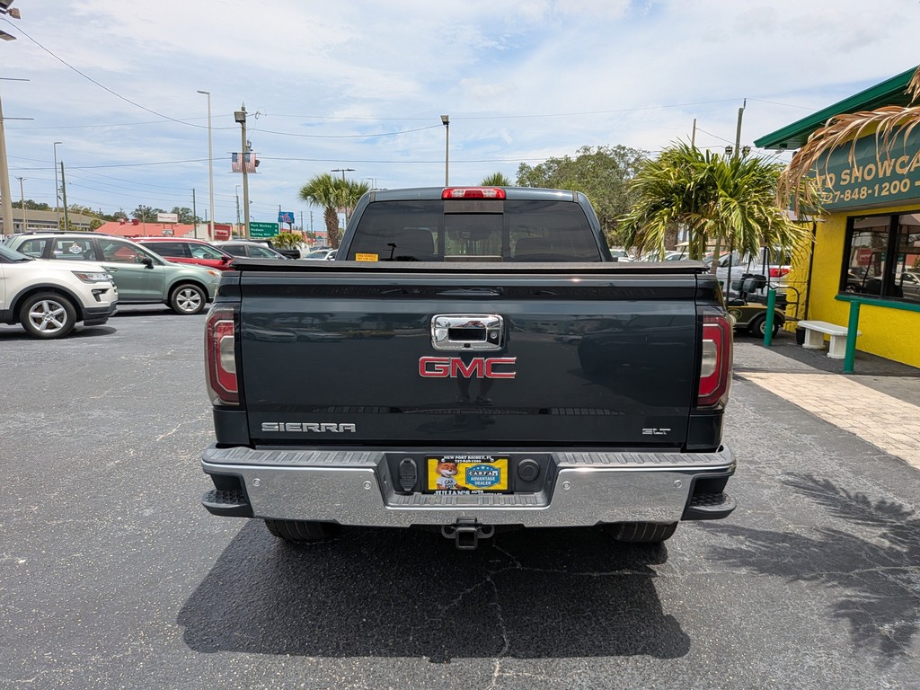 GMC Sierra 1500 Vehicle Full-screen Gallery Image 04
