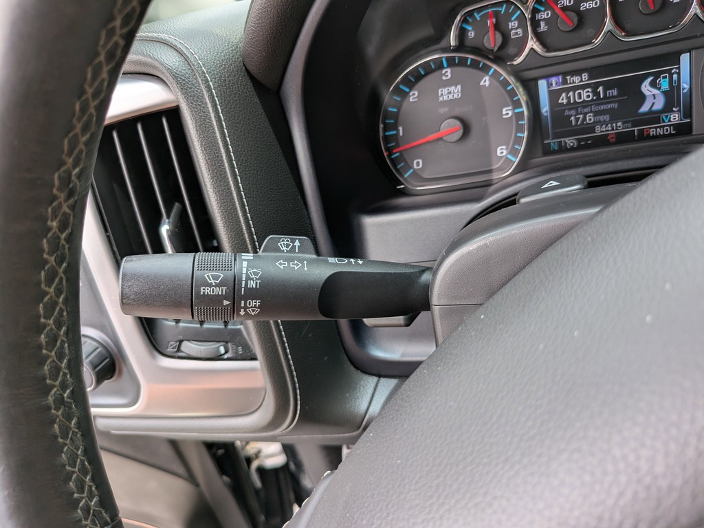 GMC Sierra 1500 Vehicle Full-screen Gallery Image 30