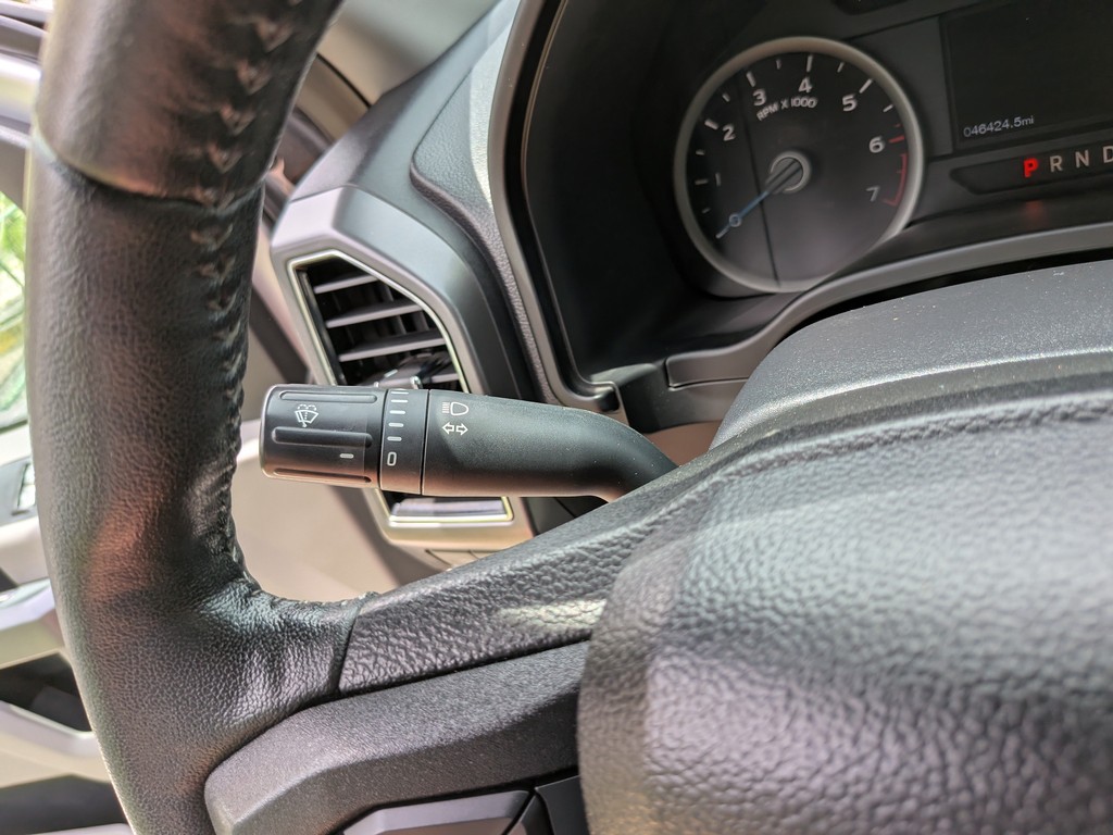 Ford F-150 Vehicle Full-screen Gallery Image 26
