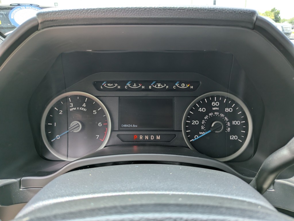 Ford F-150 Vehicle Full-screen Gallery Image 27