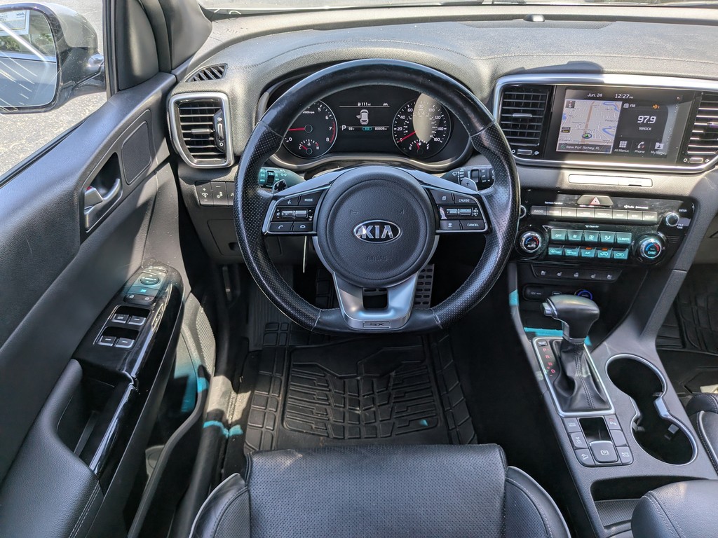 Kia Sportage Vehicle Full-screen Gallery Image 11