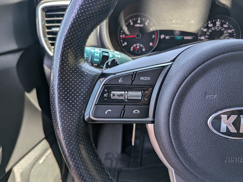 Kia Sportage Vehicle Full-screen Gallery Image 26