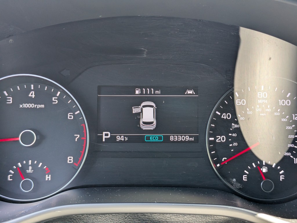 Kia Sportage Vehicle Full-screen Gallery Image 31