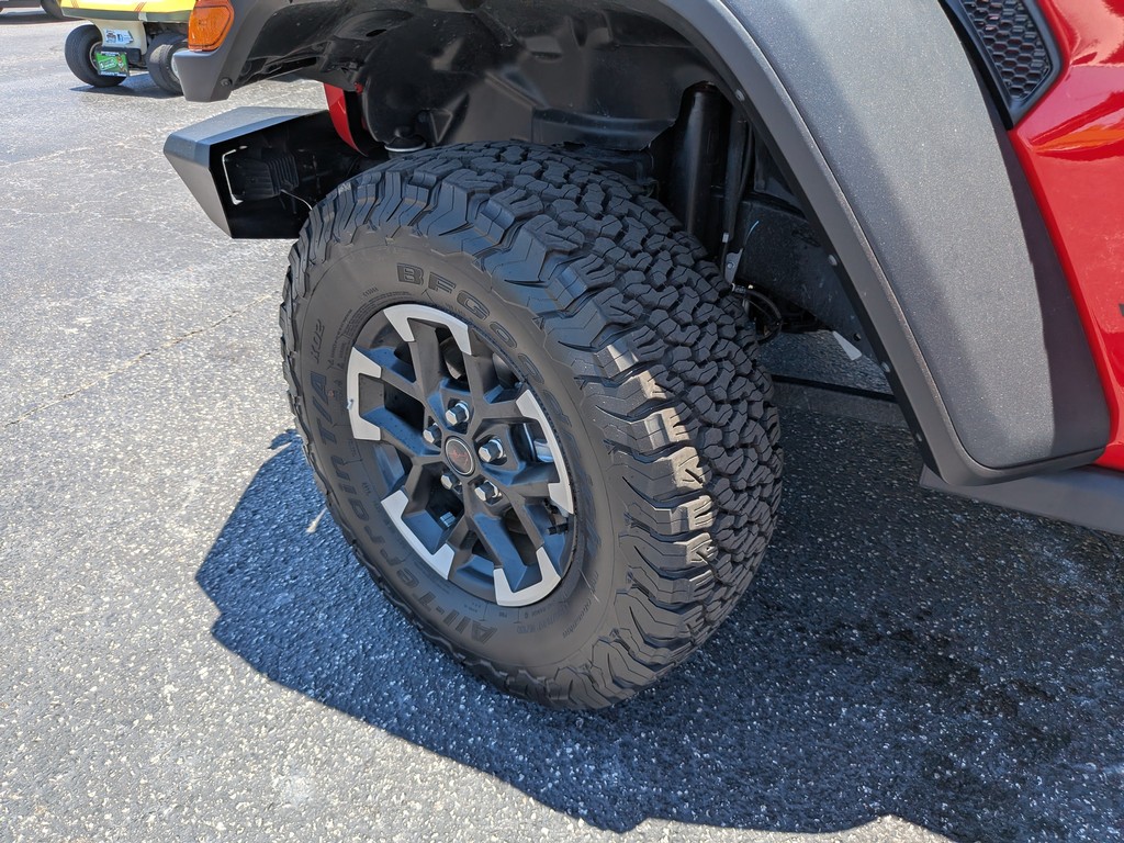 Jeep Wrangler Vehicle Full-screen Gallery Image 30