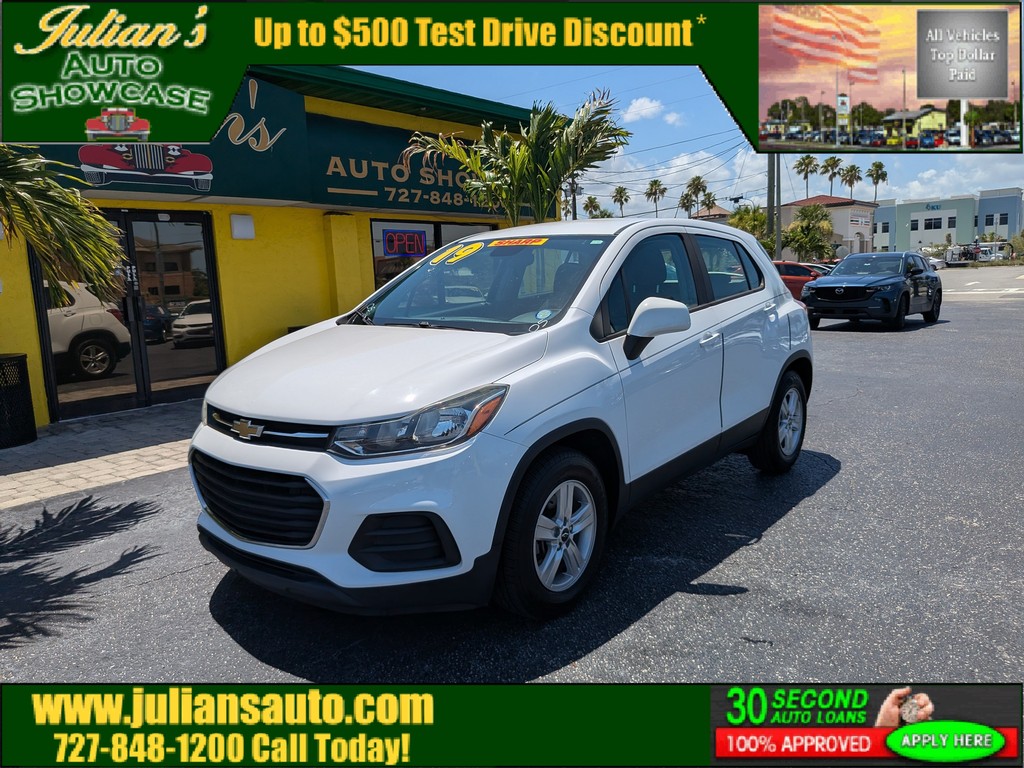 2019 Chevrolet Trax LS's photo