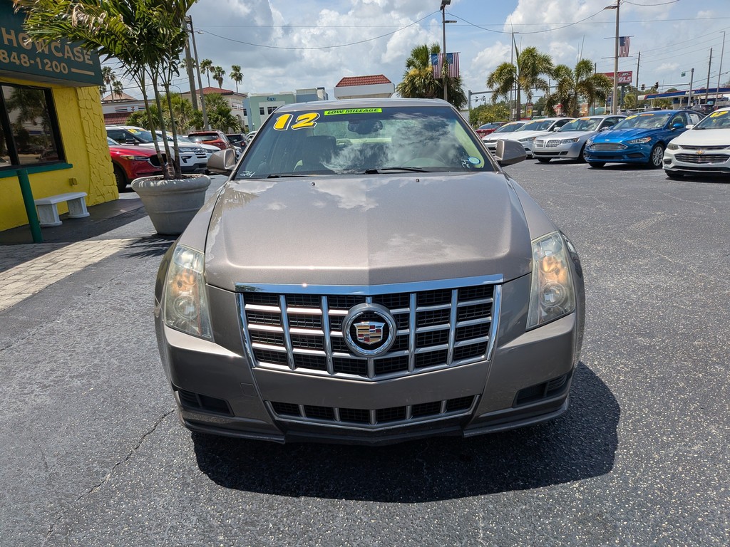 Cadillac CTS Sedan Vehicle Full-screen Gallery Image 05