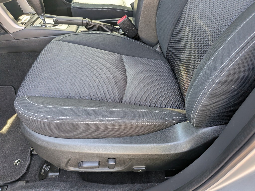 Subaru Forester Vehicle Full-screen Gallery Image 18