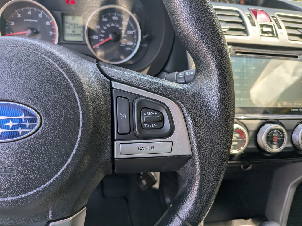 Subaru Forester Vehicle Full-screen Gallery Image 28