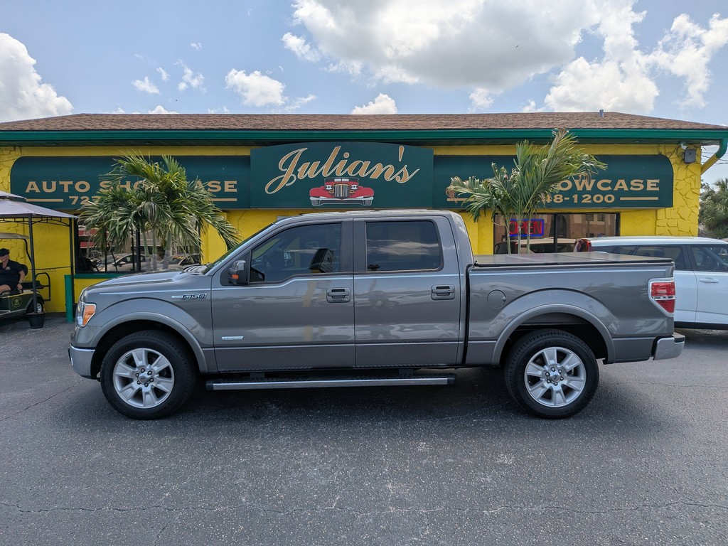 Ford F-150 Vehicle Full-screen Gallery Image 02