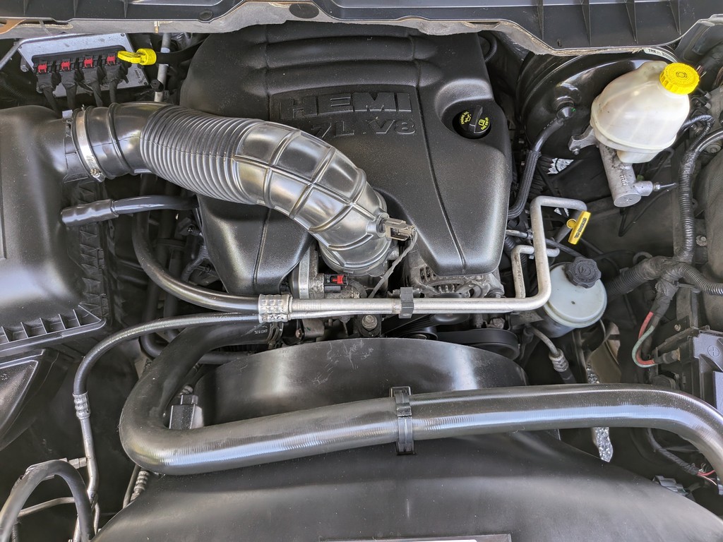 Ram 1500 Vehicle Full-screen Gallery Image 06