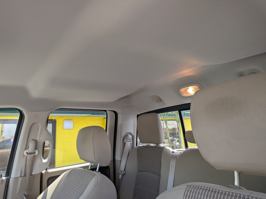 Ram 1500 Vehicle Full-screen Gallery Image 19