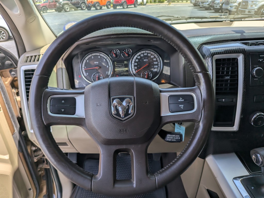 Ram 1500 Vehicle Full-screen Gallery Image 24