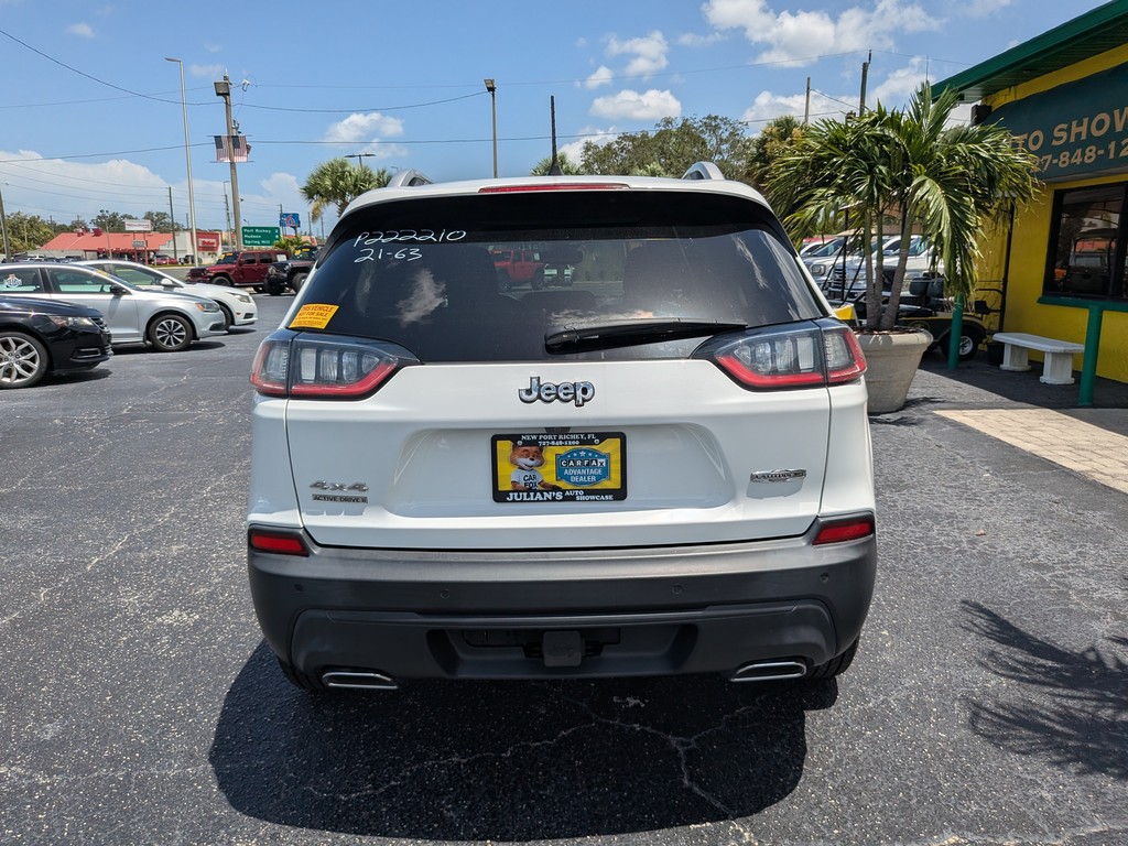 Jeep Cherokee Vehicle Full-screen Gallery Image 04