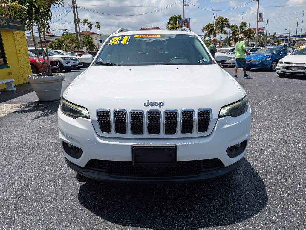 Jeep Cherokee Vehicle Full-screen Gallery Image 05