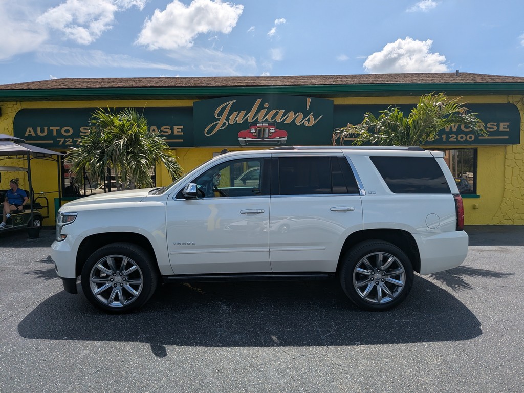 Chevrolet Tahoe Vehicle Full-screen Gallery Image 02