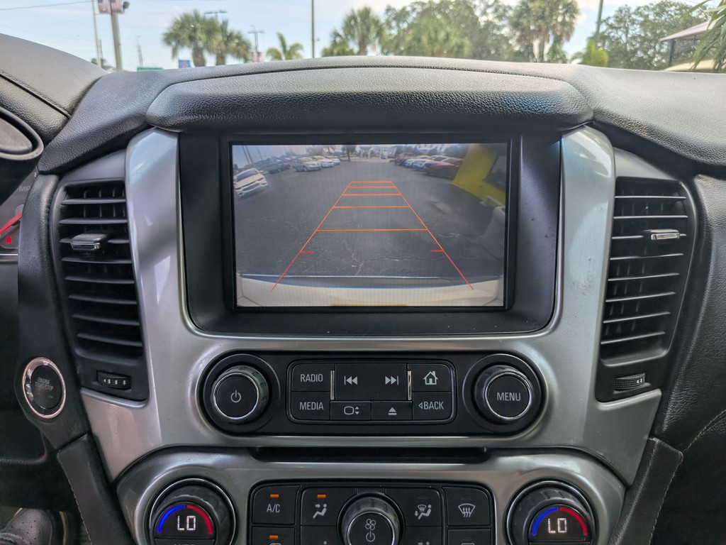 Chevrolet Tahoe Vehicle Full-screen Gallery Image 27