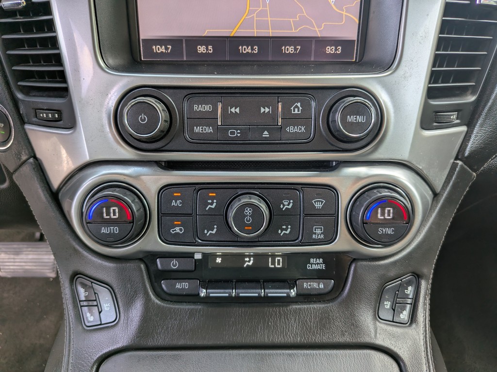 Chevrolet Tahoe Vehicle Full-screen Gallery Image 28