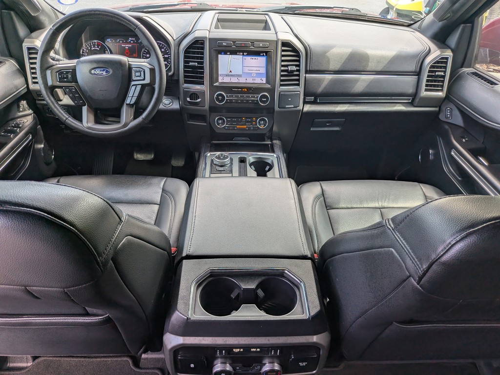Ford Expedition Vehicle Full-screen Gallery Image 12