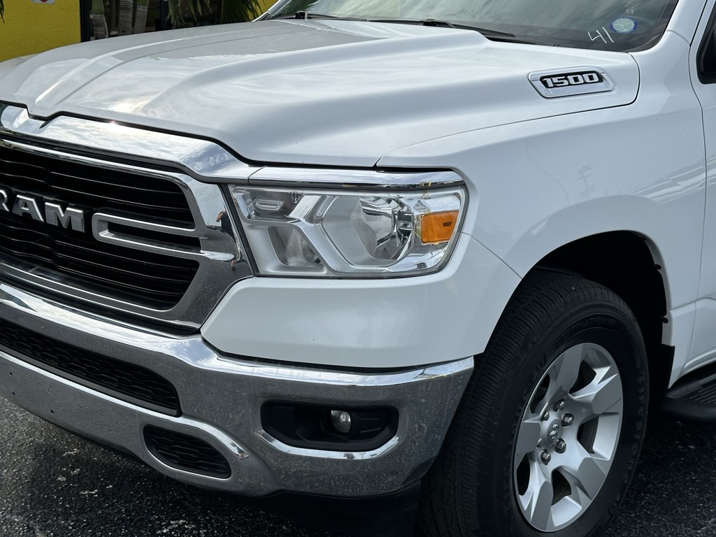 Ram 1500 Vehicle Full-screen Gallery Image 10