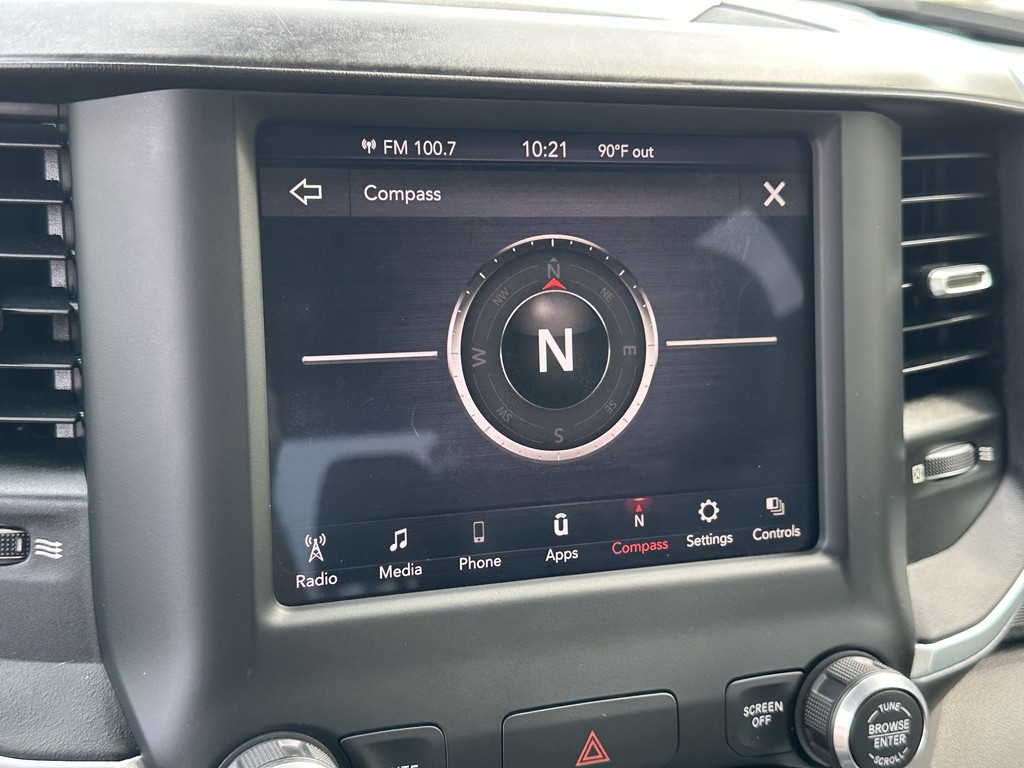 Ram 1500 Vehicle Full-screen Gallery Image 28