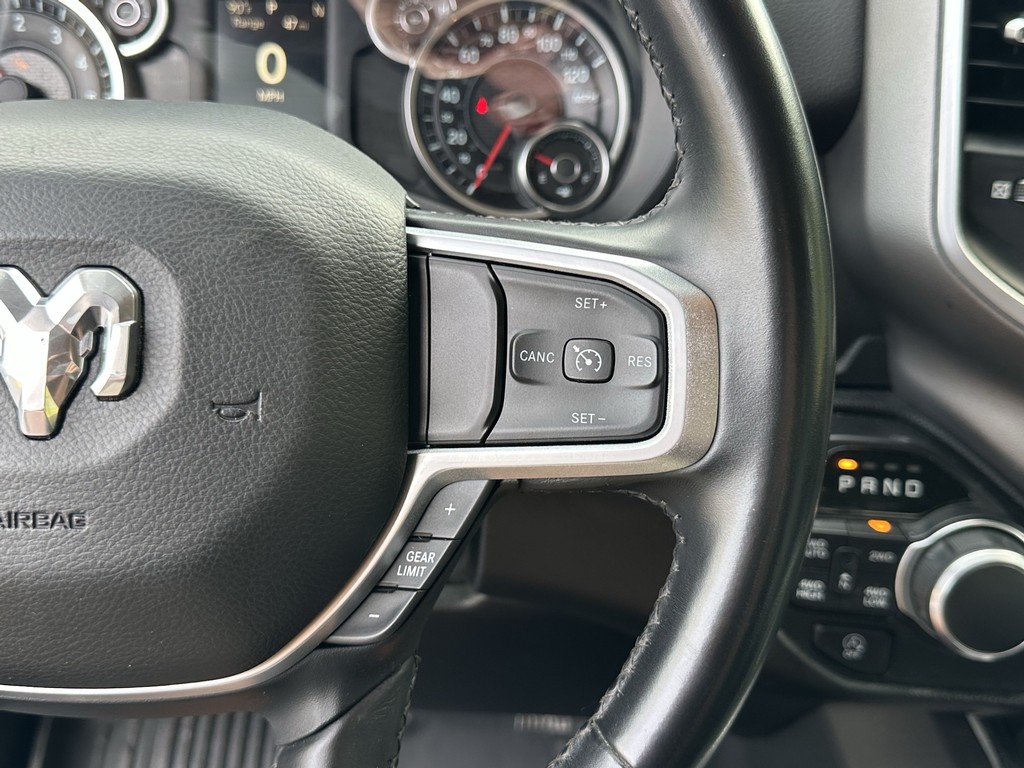 Ram 1500 Vehicle Full-screen Gallery Image 33