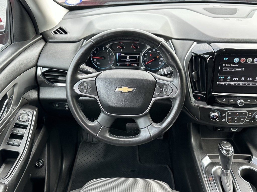 Chevrolet Traverse Vehicle Full-screen Gallery Image 09