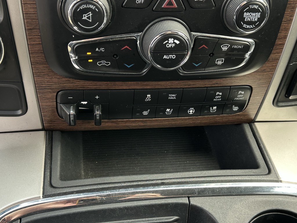 2017 RAM Ram 1500 Pickup Laramie - Photo 29