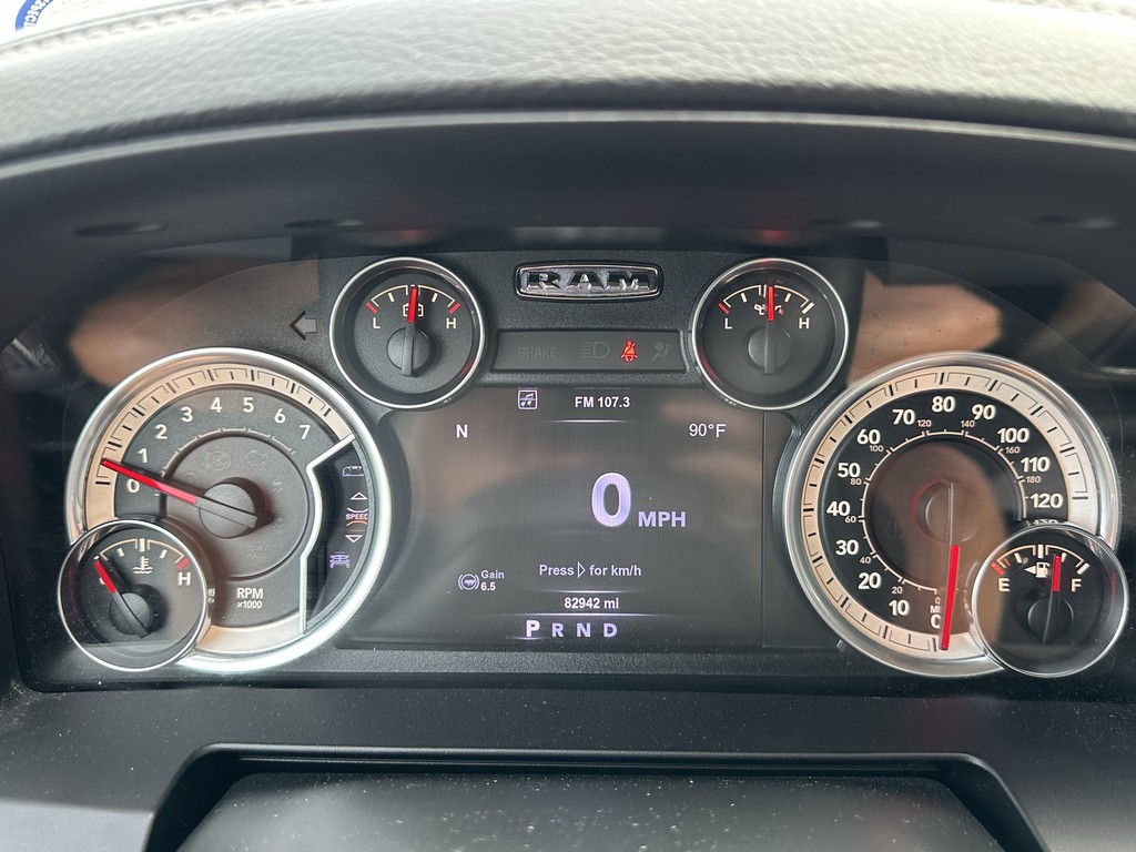 2017 RAM Ram 1500 Pickup Laramie - Photo 34