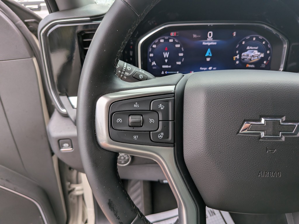 Chevrolet Silverado 1500 Vehicle Full-screen Gallery Image 23