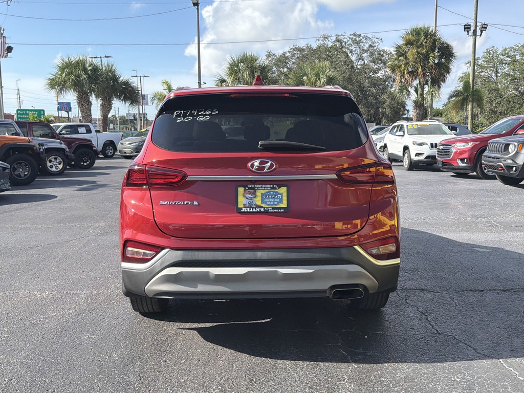 Hyundai Santa Fe Vehicle Full-screen Gallery Image 04