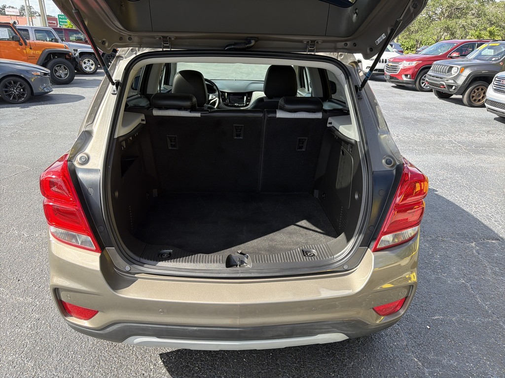Chevrolet Trax Vehicle Full-screen Gallery Image 08
