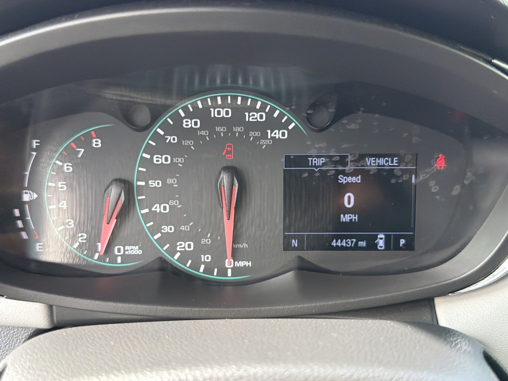 Chevrolet Trax Vehicle Full-screen Gallery Image 27