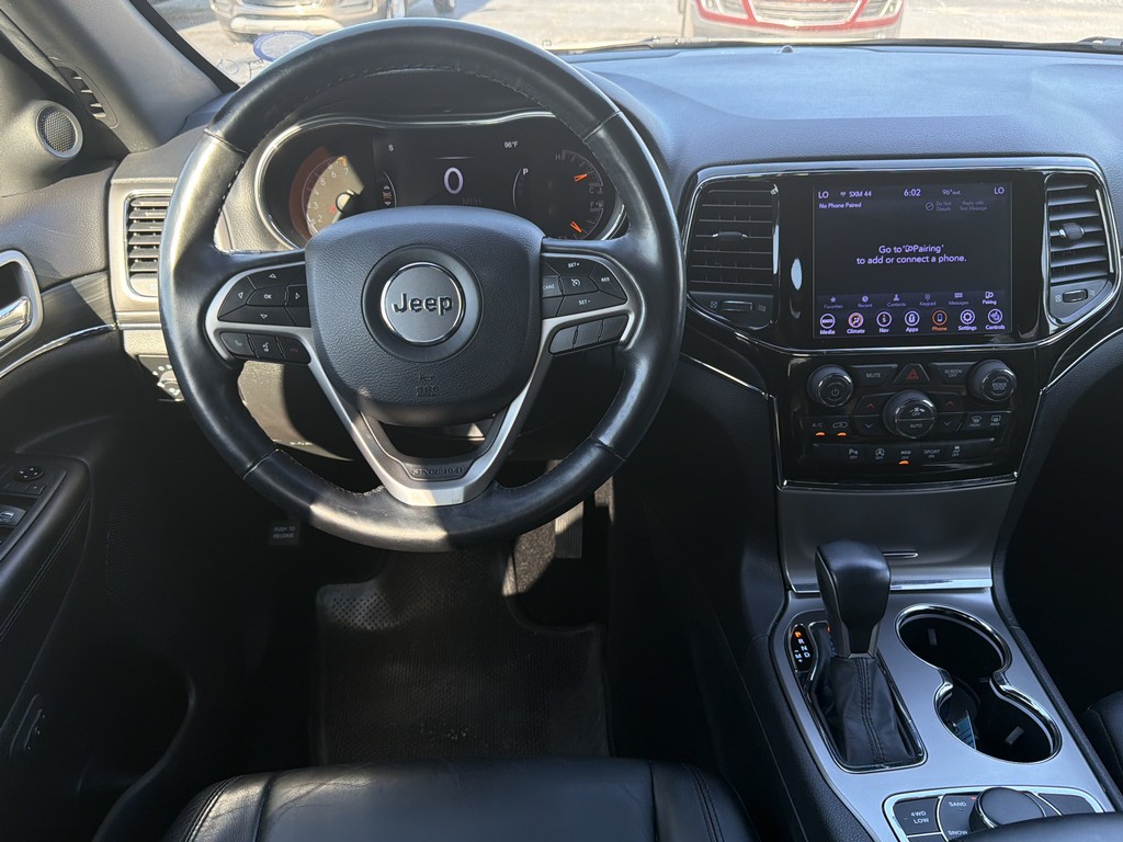 Jeep Grand Cherokee Vehicle Full-screen Gallery Image 12