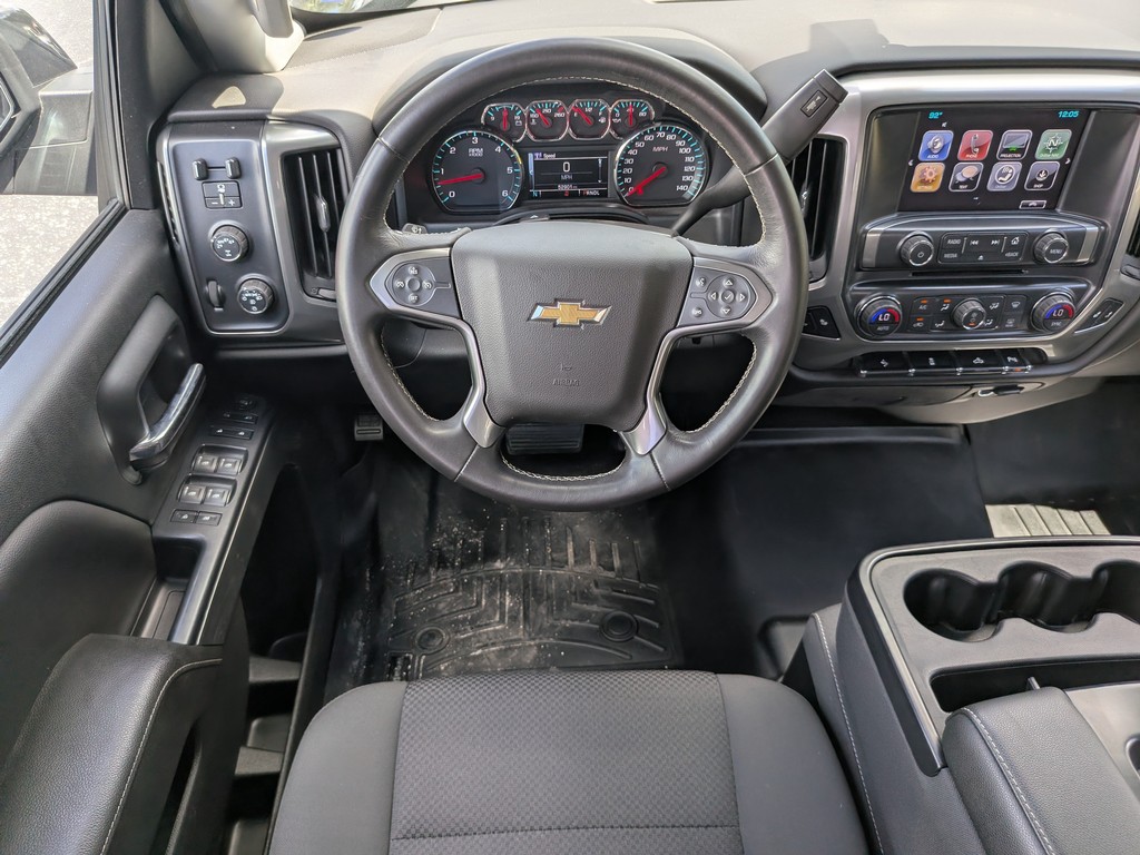 Chevrolet Silverado 1500 4WD Vehicle Full-screen Gallery Image 12