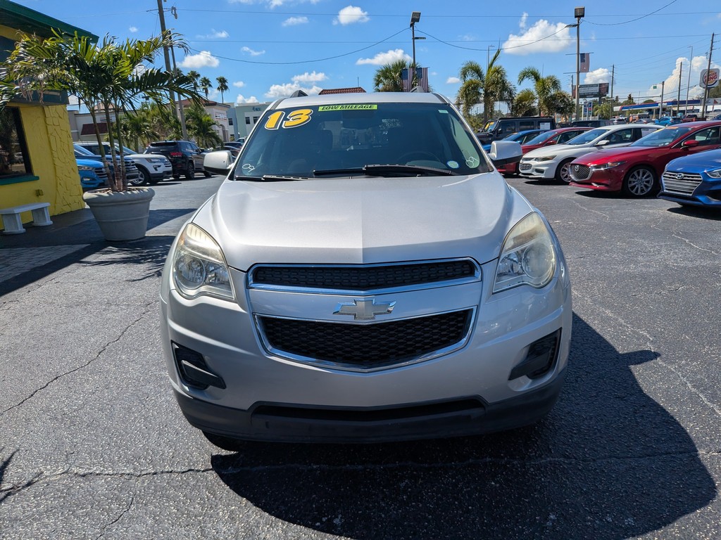 Chevrolet Equinox Vehicle Full-screen Gallery Image 05