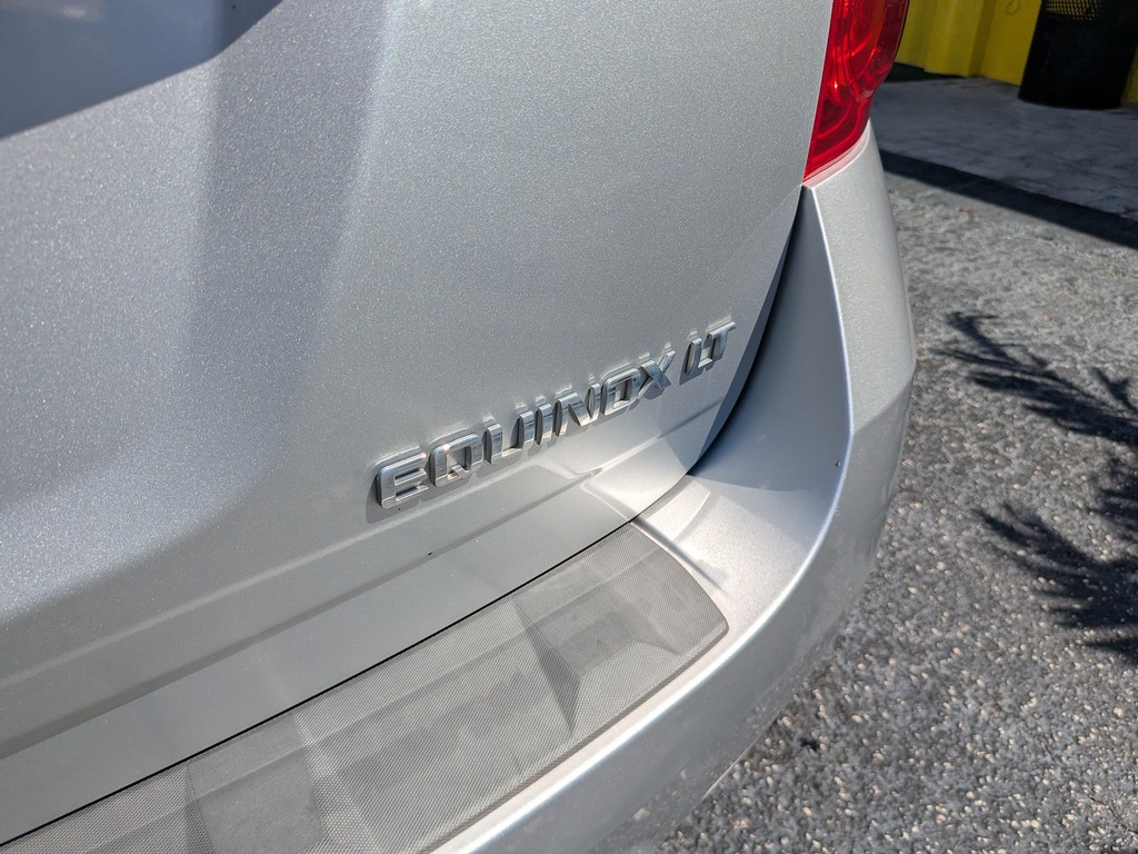 Chevrolet Equinox Vehicle Full-screen Gallery Image 08