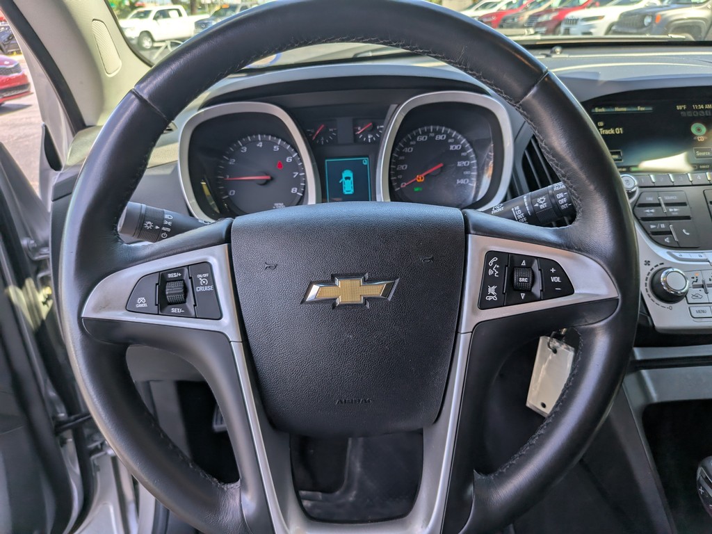 Chevrolet Equinox Vehicle Full-screen Gallery Image 23