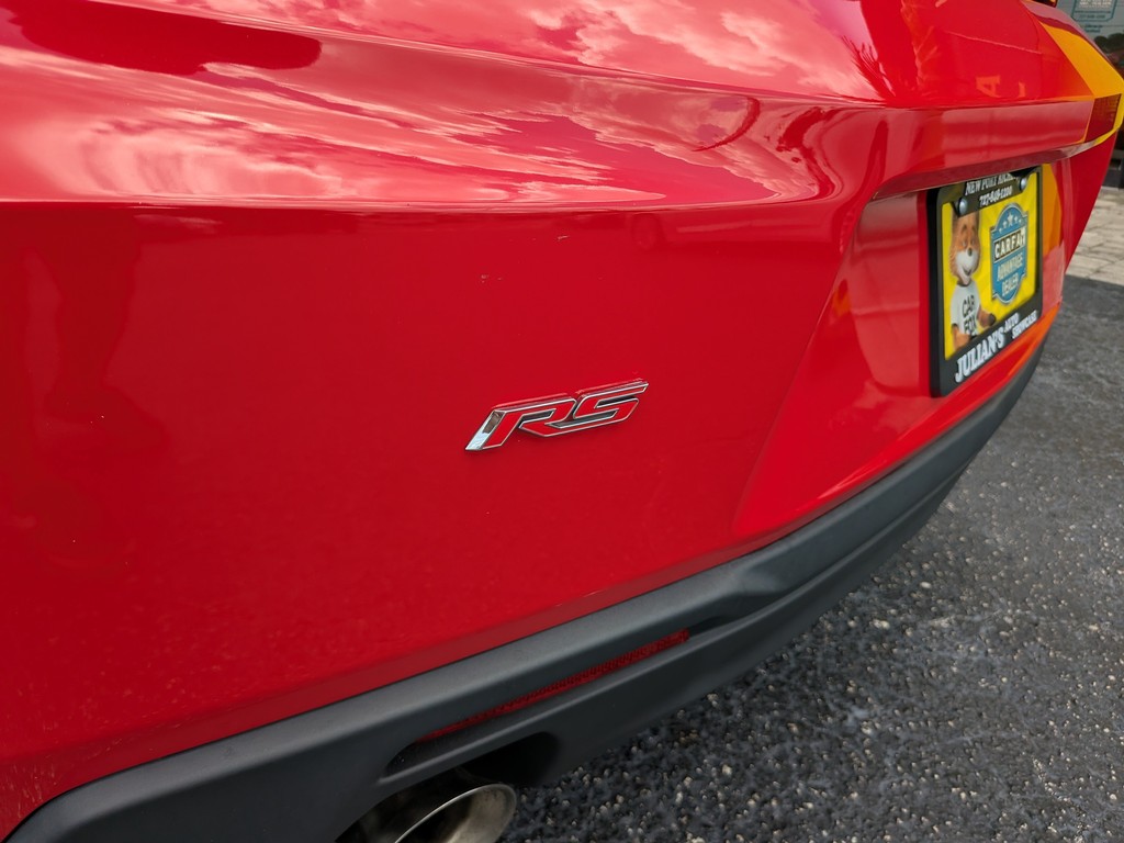 Chevrolet Camaro Vehicle Full-screen Gallery Image 09