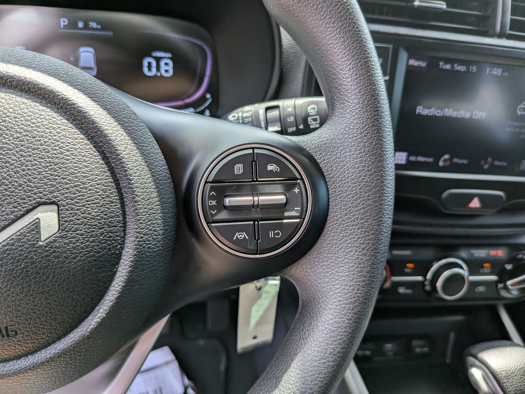 Kia Soul Vehicle Full-screen Gallery Image 19