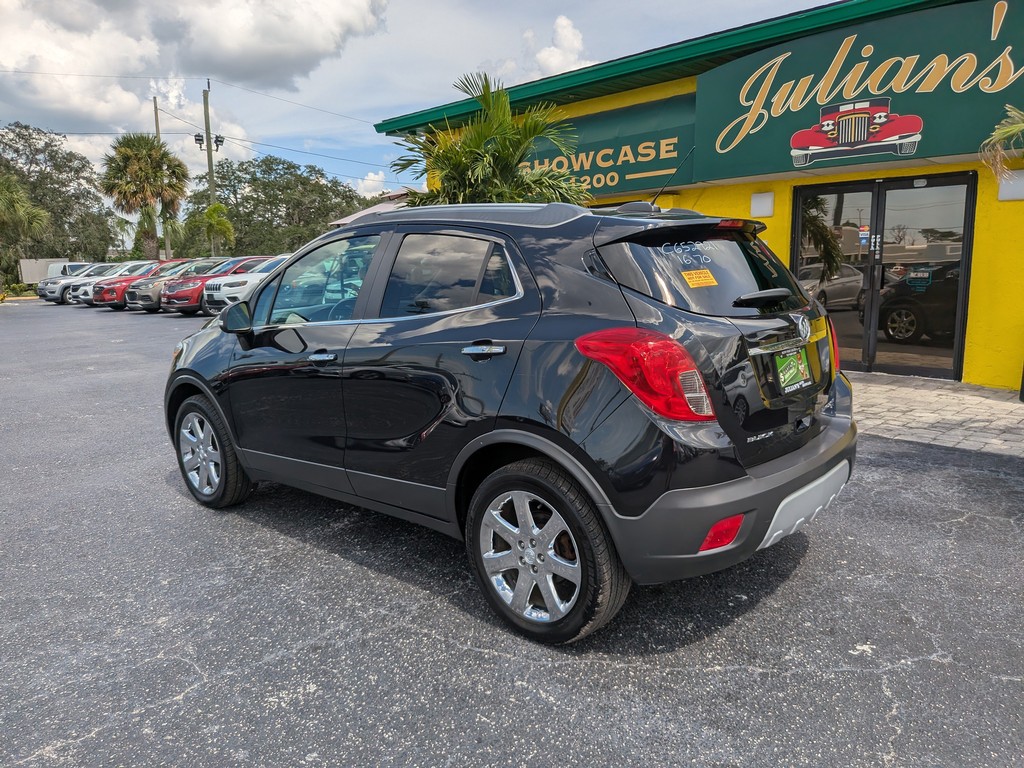 Buick Encore Vehicle Full-screen Gallery Image 03