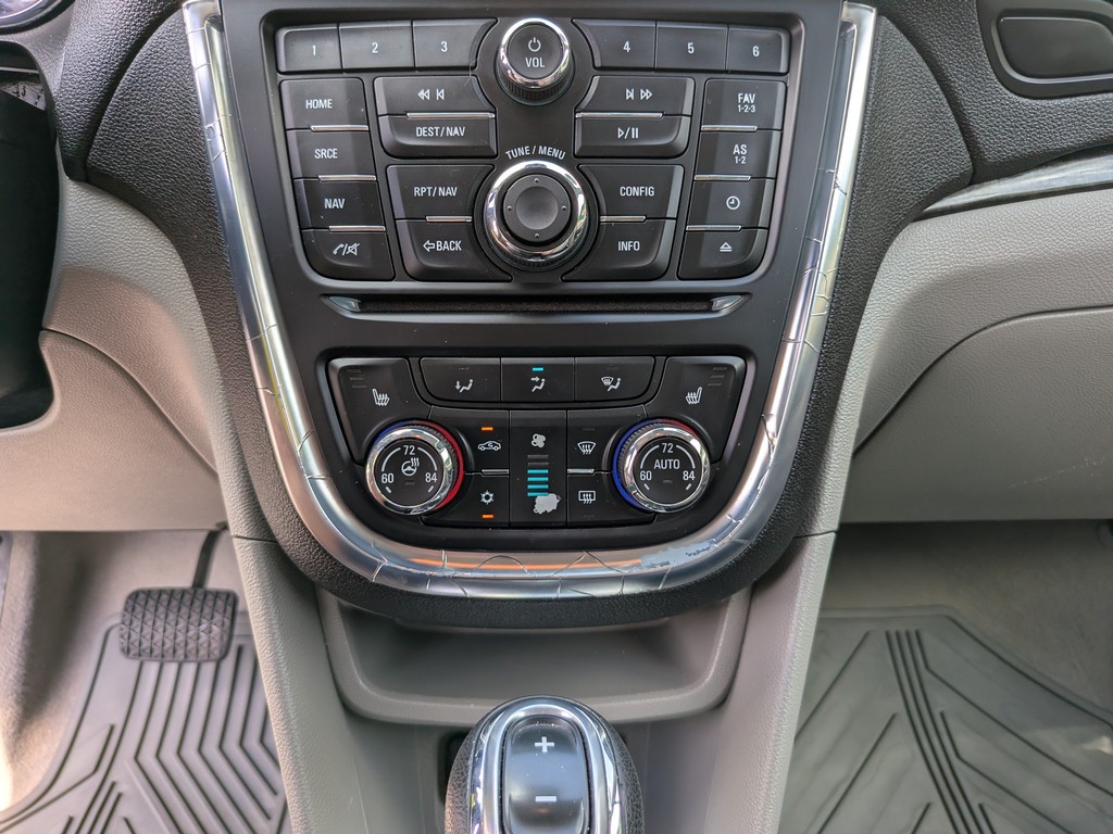 Buick Encore Vehicle Full-screen Gallery Image 23