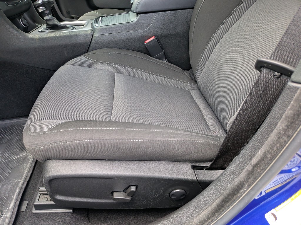 Dodge Charger Vehicle Full-screen Gallery Image 13